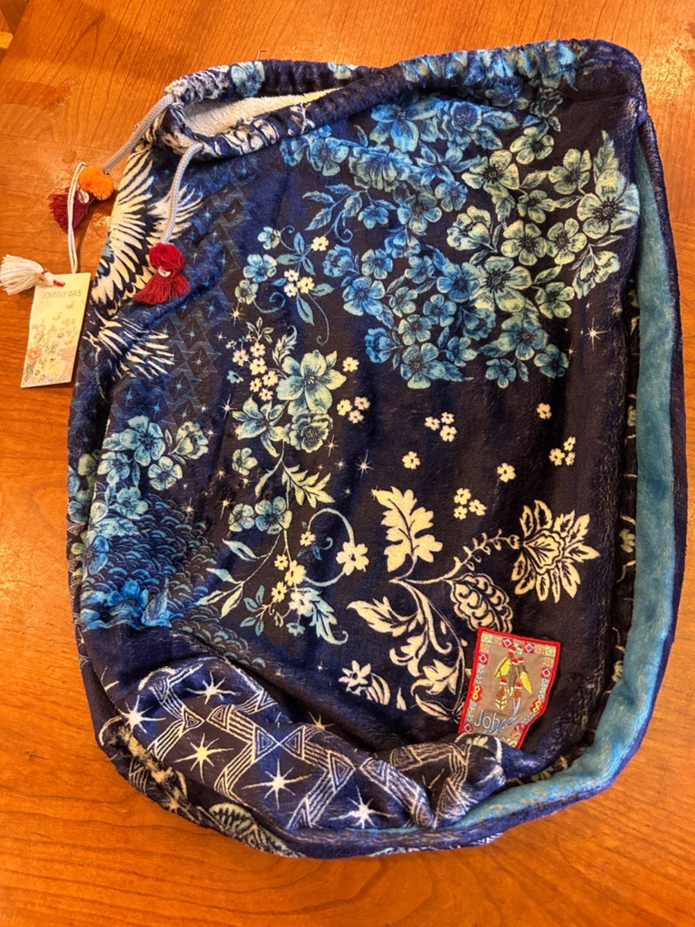 Johnny Was Cozy Sherpa Blanket Bag Blue O/S